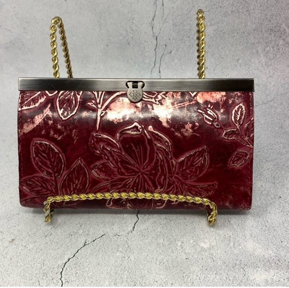 Patricia Nash Berry Red Metallic Bark Leaves Zancona Wallet EUC